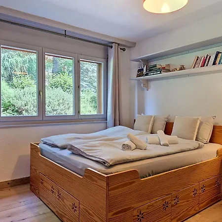 Manila 7 By Interhome *